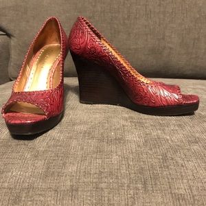 Gianni Bini Peep Toe Wedges